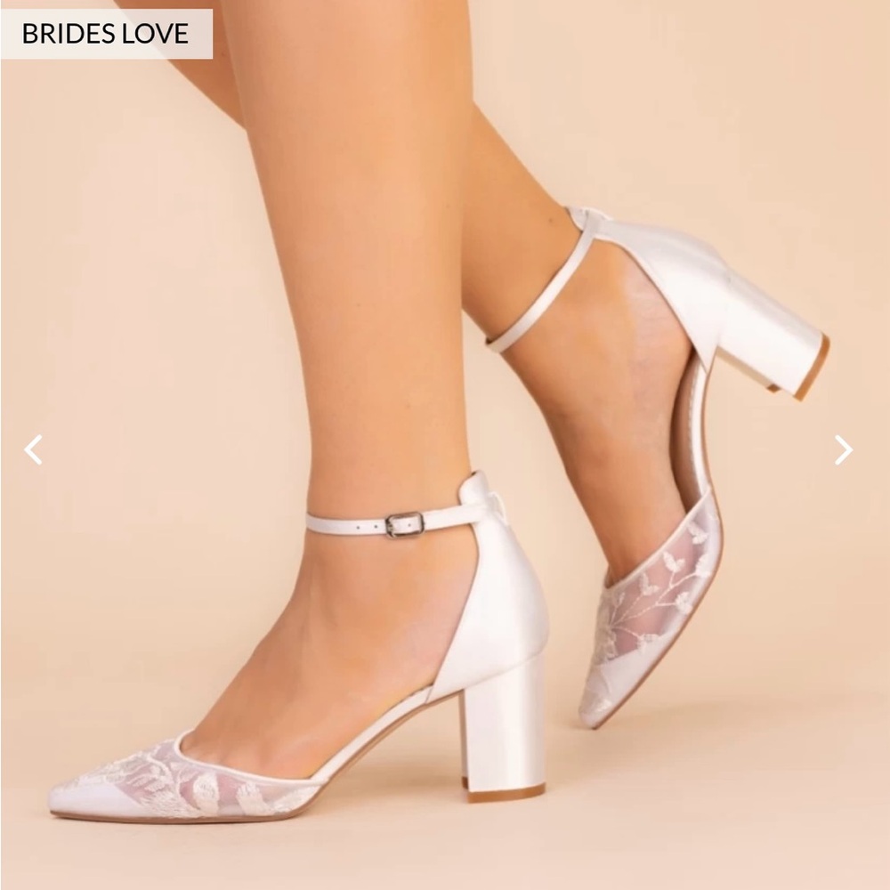 White Lace Block Heel Shoes